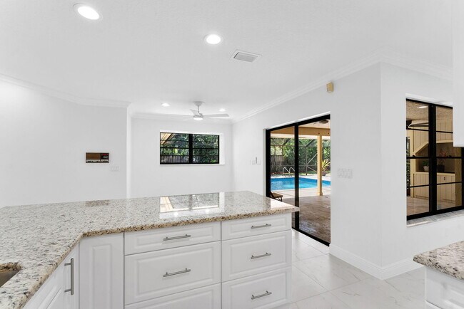 Building Photo - 2244 Quail S Rdg