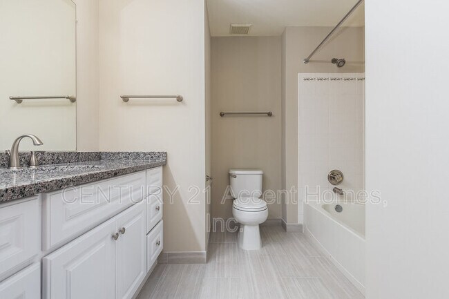 Building Photo - 20366 Birchmere Terrace