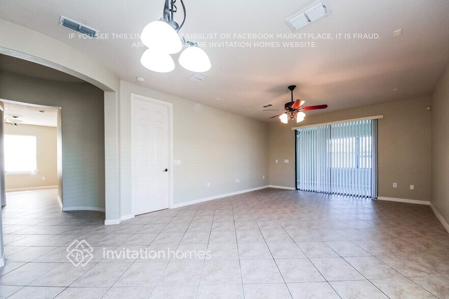 Building Photo - 3046 Boating Boulevard