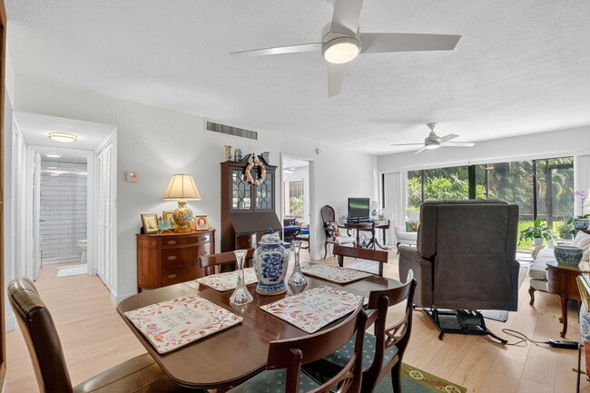 Building Photo - 3050 Presidential Way