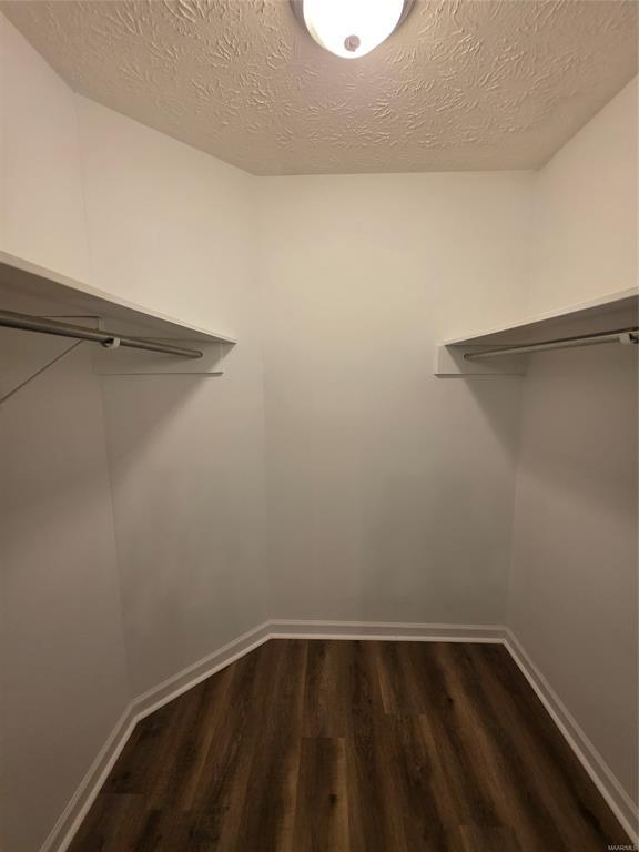 Building Photo - 6225 Whitewater Ct