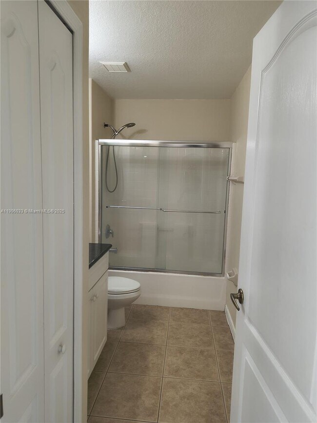 Building Photo - 743 Grant Blvd