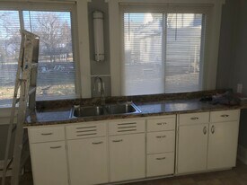 Building Photo - 734 Polk St