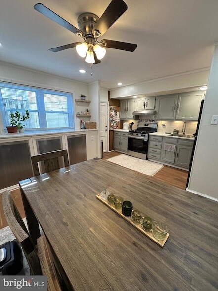 Building Photo - 3017 S 15th St