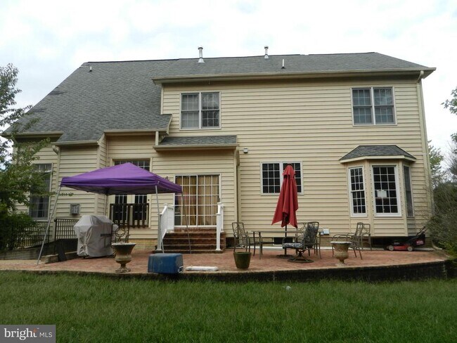 Building Photo - 9393 Weirich Rd
