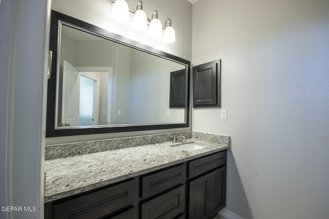 Building Photo - 2621 Mike Price Dr