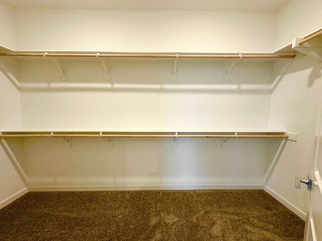 Building Photo - Brand-New Modern Home in Ontario – Solar Included!