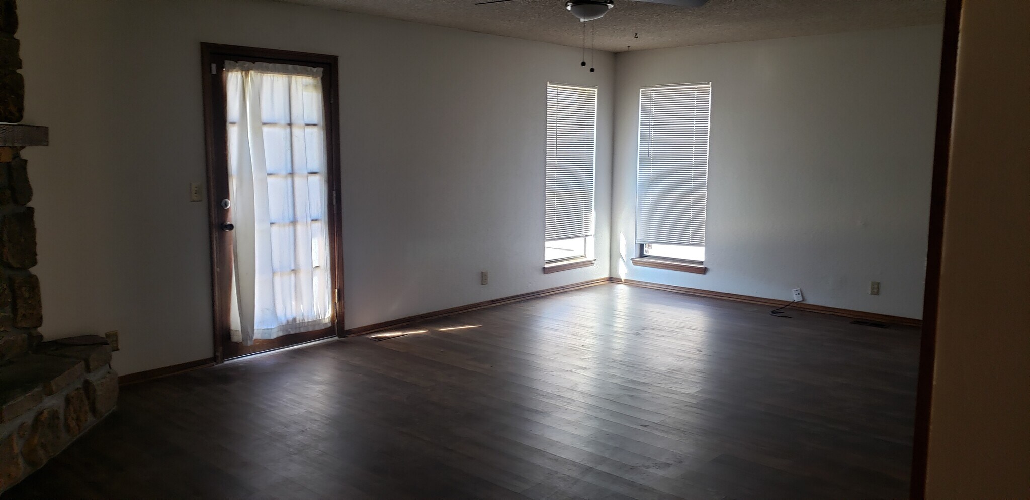 Building Photo - 2928 S 125th E Ave