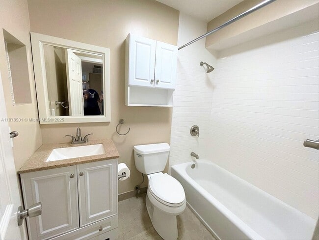 Building Photo - 8054 Camino Ct