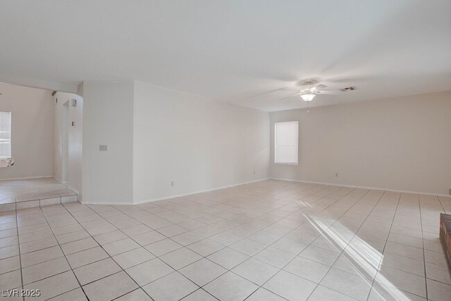 Building Photo - 1491 Powder Horn Dr