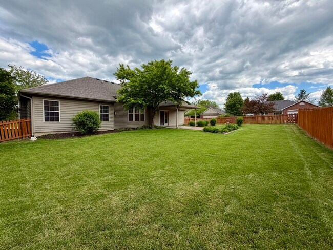 Building Photo - 2007 Ruby Oaks Ct