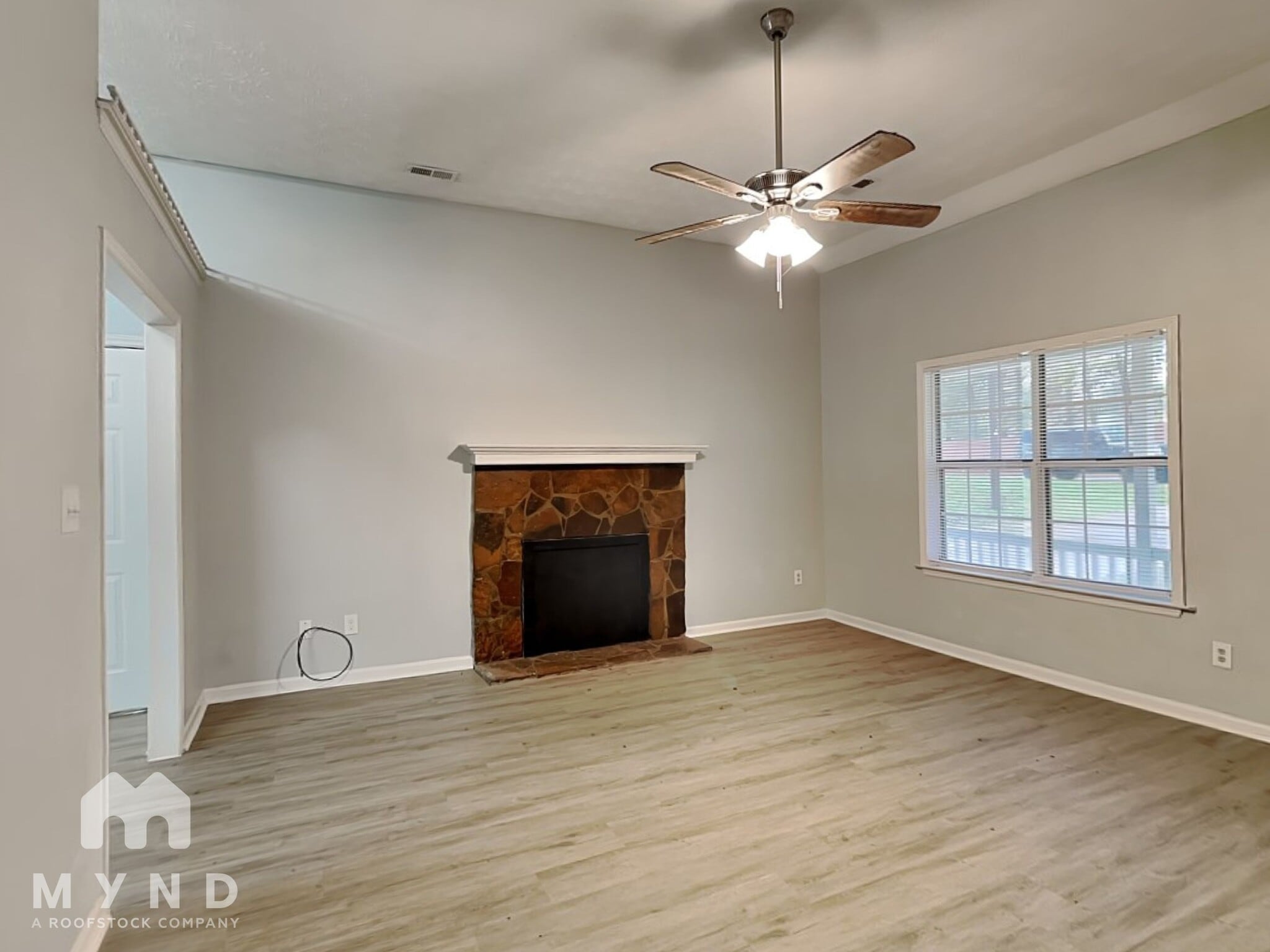 Building Photo - 85 Melton Way