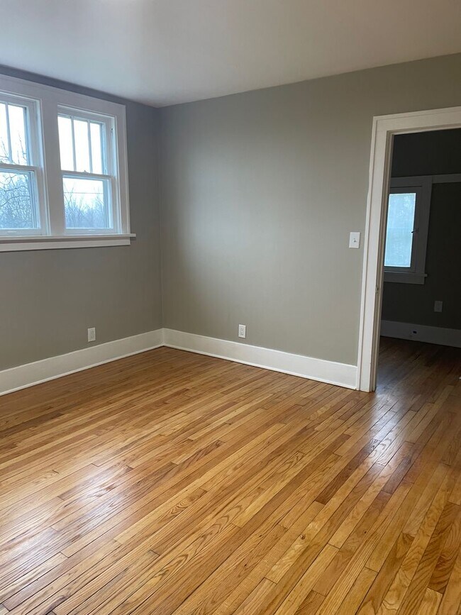 Building Photo - Four Bedroom Farmhouse on Three Acres