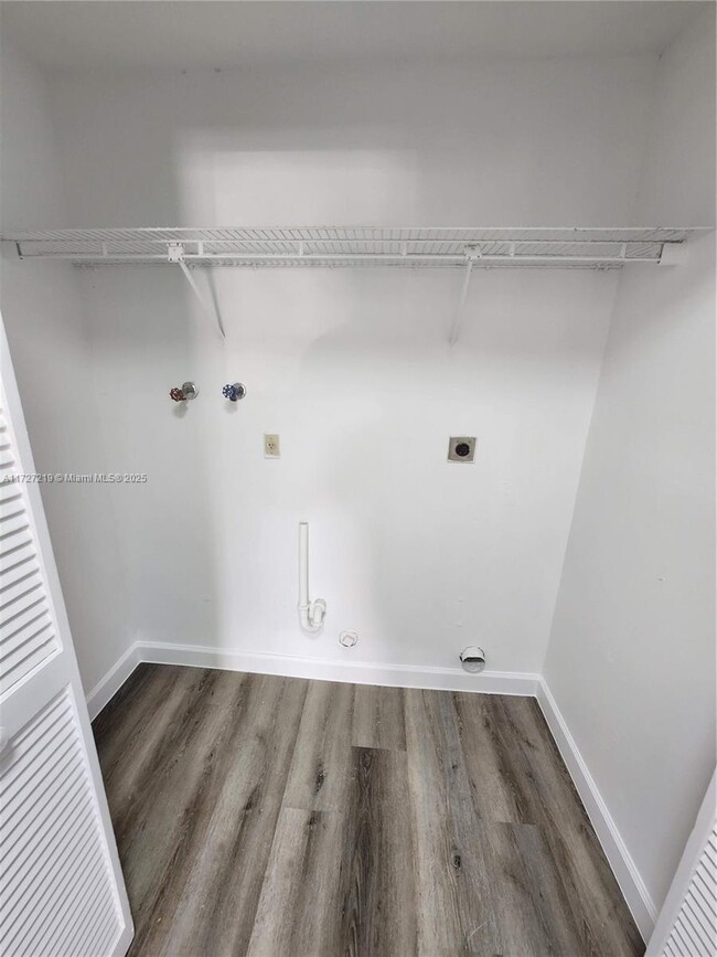 Building Photo - 10205 SW 175th St