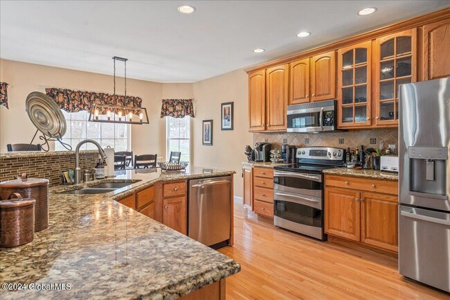 Building Photo - 40 Vischer Ferry Rd