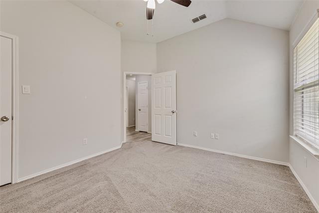 Building Photo - 5909 Meadowcrest Ln
