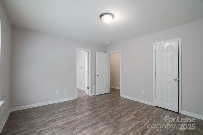 Building Photo - 4907 Morningwood Dr