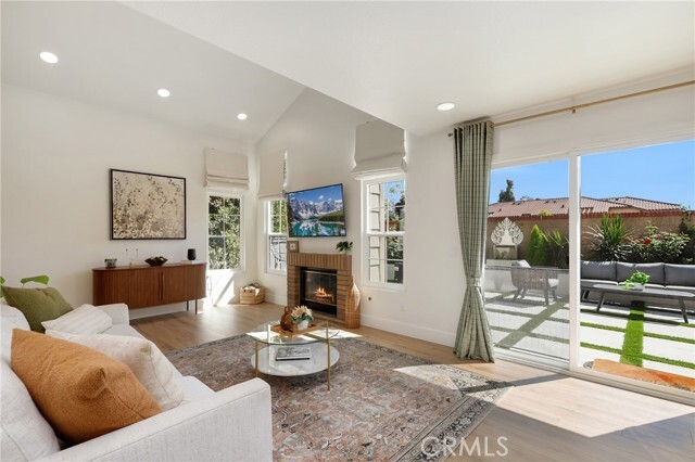 Building Photo - 2332 Aspen St