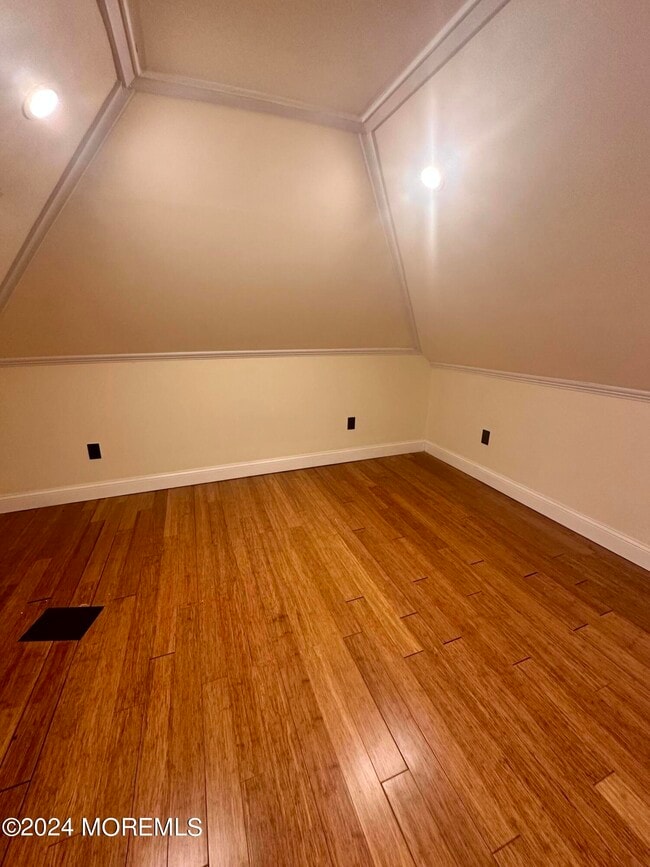 Building Photo - 342 Elberon Blvd