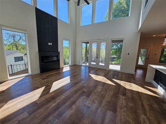 Building Photo - 2374 Southwood Dr