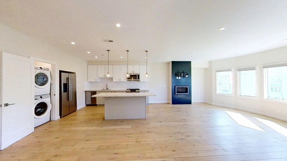 Building Photo - 6635 3rd St