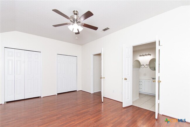 Building Photo - 3301 Dorothy Jane Dr