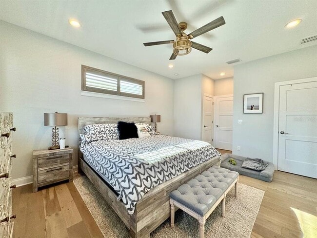 Building Photo - 4740 Legacy Park Dr