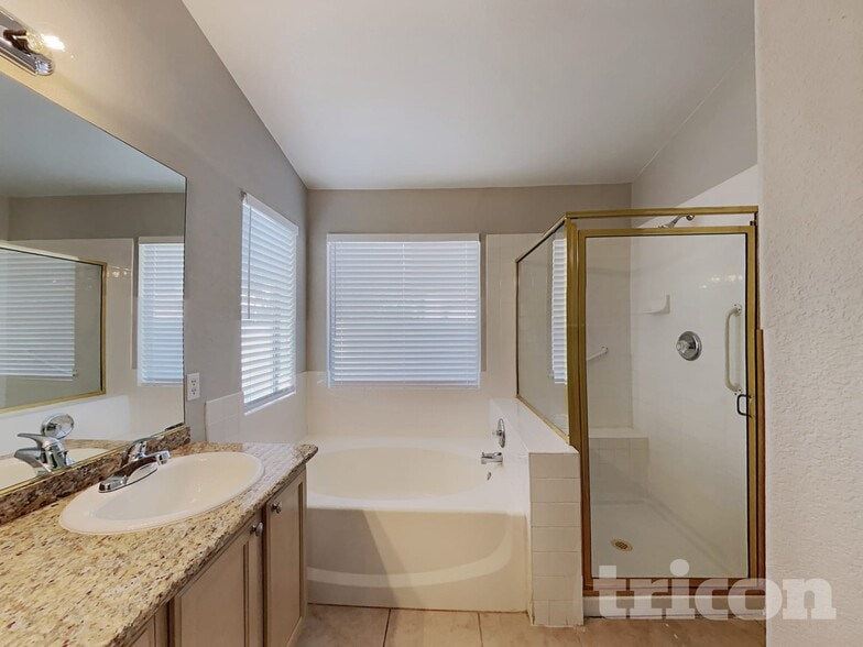 Building Photo - 7932 Quill Gordon Ave