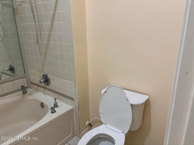 Building Photo - 7750 Manassas Ct E