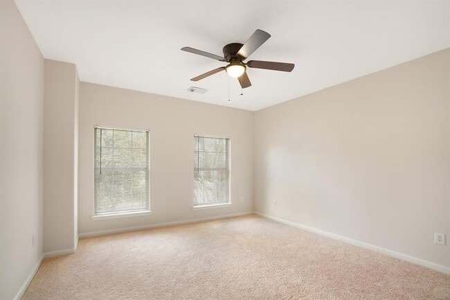 Building Photo - 403 Mystic Glen Loop