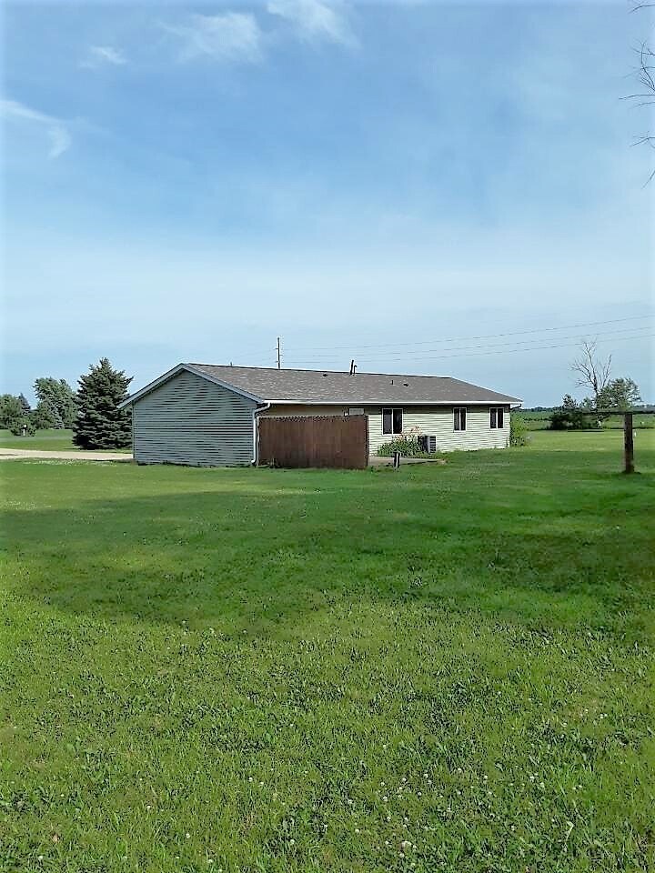 Building Photo - 2102 135th St