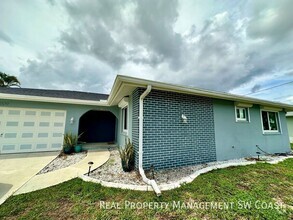 Building Photo - 1109 SE 31st Terrace