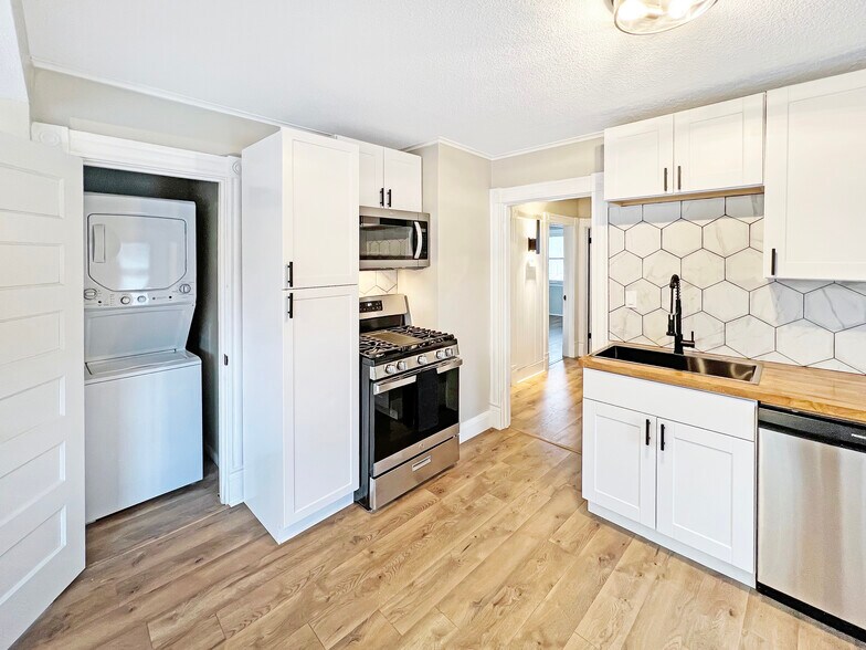 Laundry - 111 Belden St