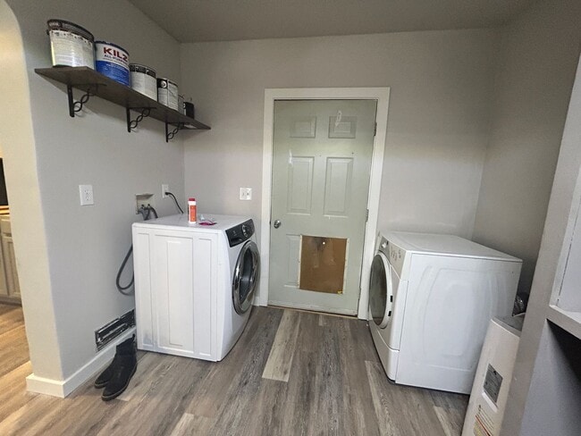 Building Photo - Cozy 1-Bed Cabin on 30 Private Acres – Incredible Views & Outdoor Access