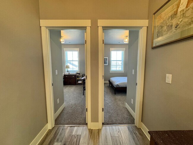 Building Photo - FOR RENT - All Inclusive Owner pays utilities - Furnished 3 bed, 2 bath NorthWest Crossing Townhome