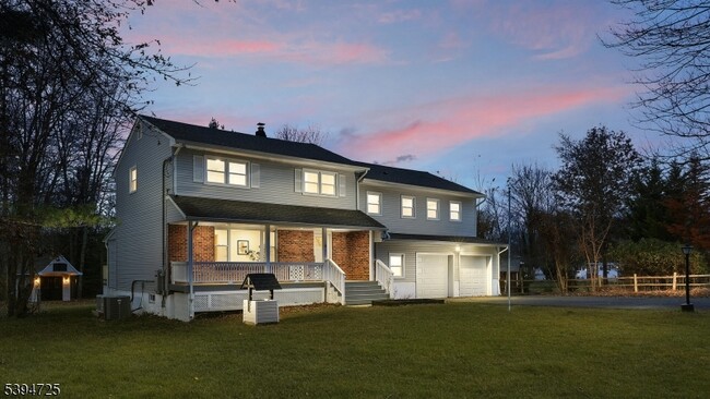 Building Photo - 91 Hillcrest Rd