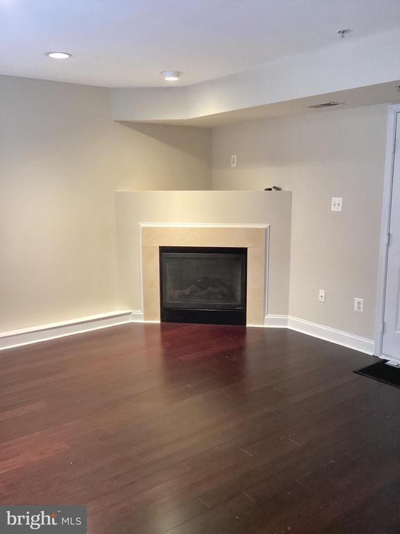 Building Photo - 23433 Clarksridge Rd