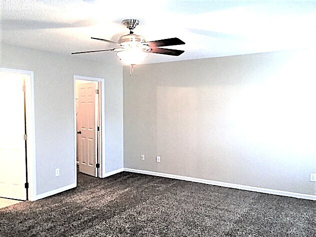 Building Photo - 137 Wildberry Ln