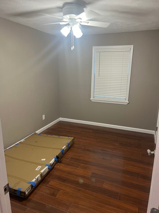 Building Photo - 7984 Fm