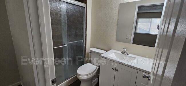 Building Photo - 10412 S White Rock Rd