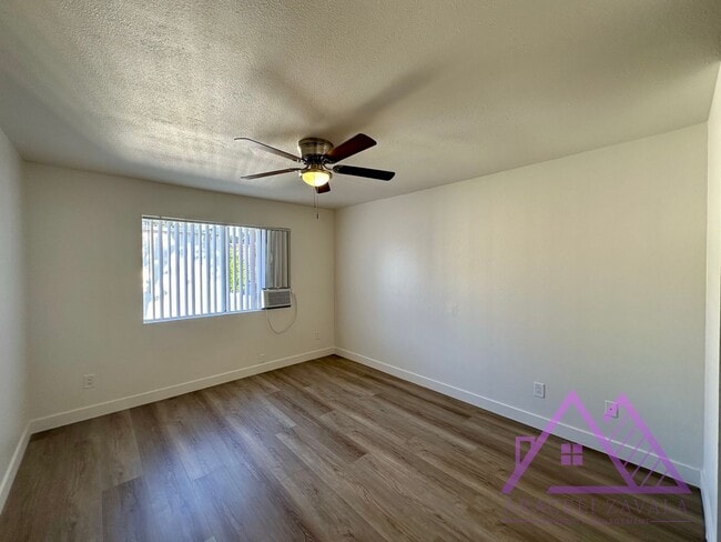 Building Photo - For rent I! Beautiful  2 Bed, 2 Bath Condo-Complex at La Costa