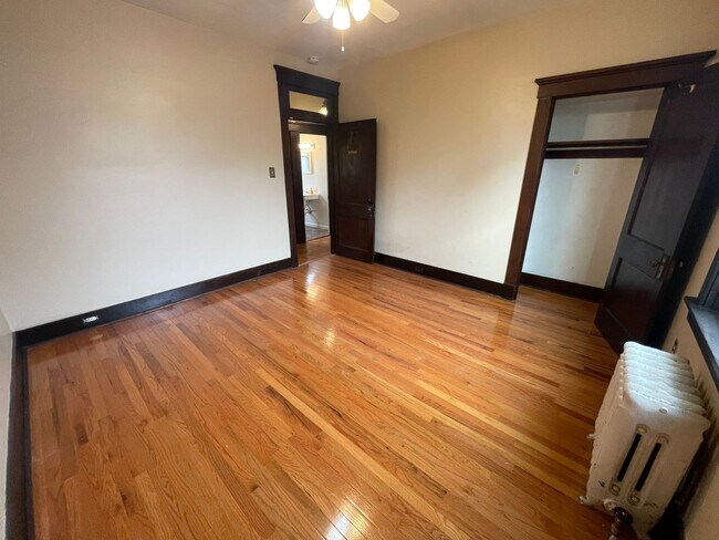 Building Photo - 6621 Church Ave