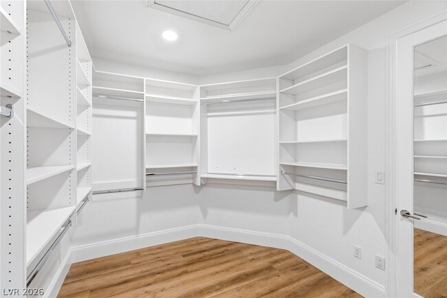 Building Photo - 2981 Hammerwood Dr