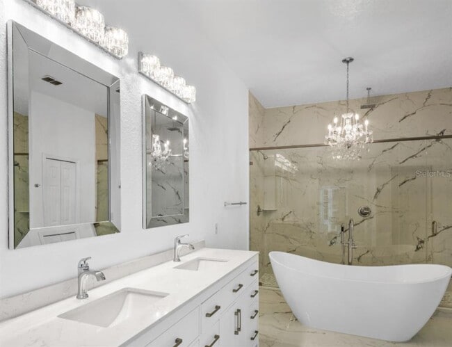 Building Photo - 3302 Butler Bay Dr N