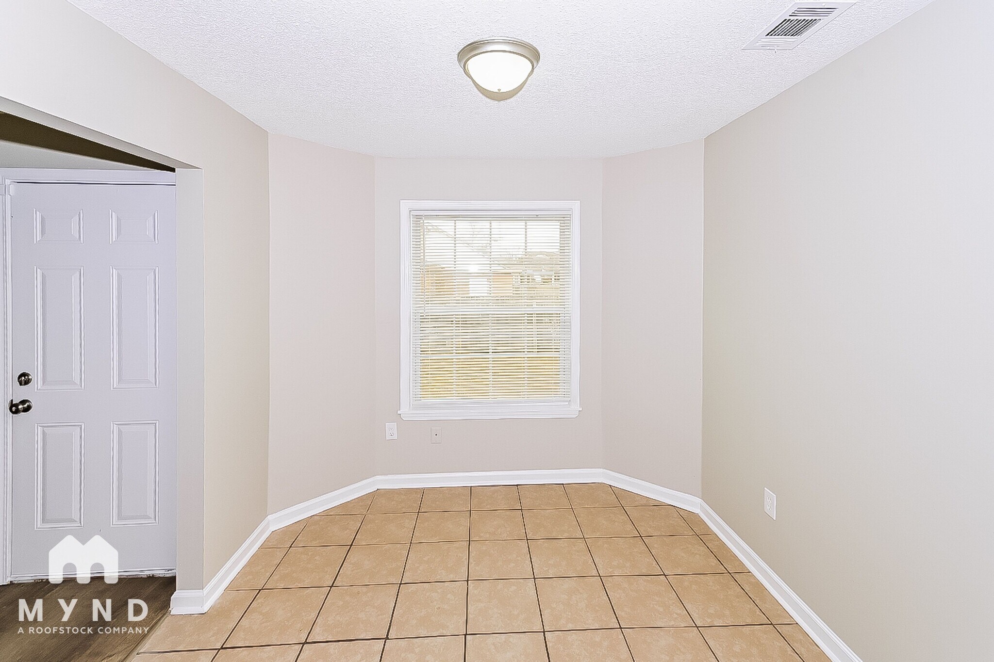 Building Photo - 7792 Lowrance Rd