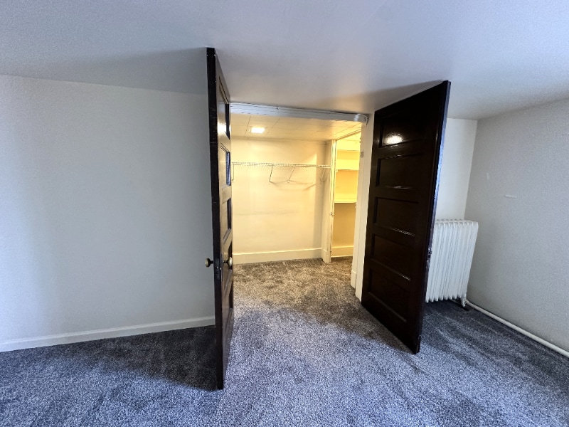 Building Photo - 25 W Chestnut St