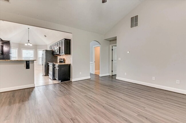 Building Photo - 655 Shipley Ave