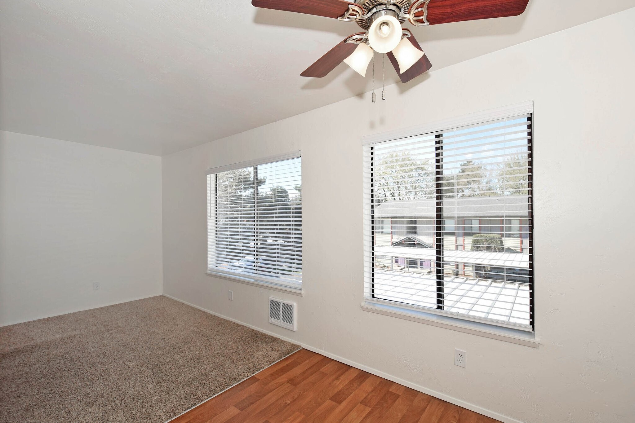 Building Photo - 12085 SW 135th Ave