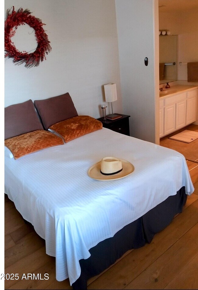 Building Photo - 5303 N 7th St