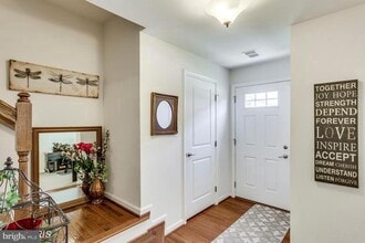 Building Photo - 13557 Handel Pl